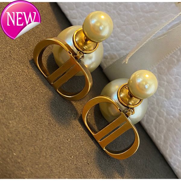 luxury brand design earrings / dejia new women's letter cd pearl earrings little bee star pendant, Golden;silver
luxury brand design earrings / dejia new women's letter cd pearl earrings little bee star pendant, Golden;silver
