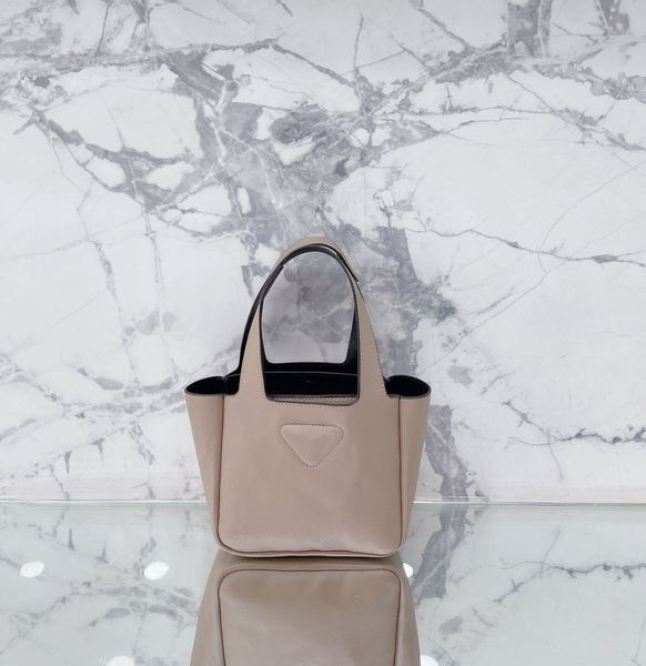 pradity cleo hobo bag branded underarm bags pra das 2023 summer new women's handbags purses luxury messenger bags lightweight and fashi
pradity cleo hobo bag branded underarm bags pra das 2023 summer new women's handbags purses luxury messenger bags lightweight and fashi