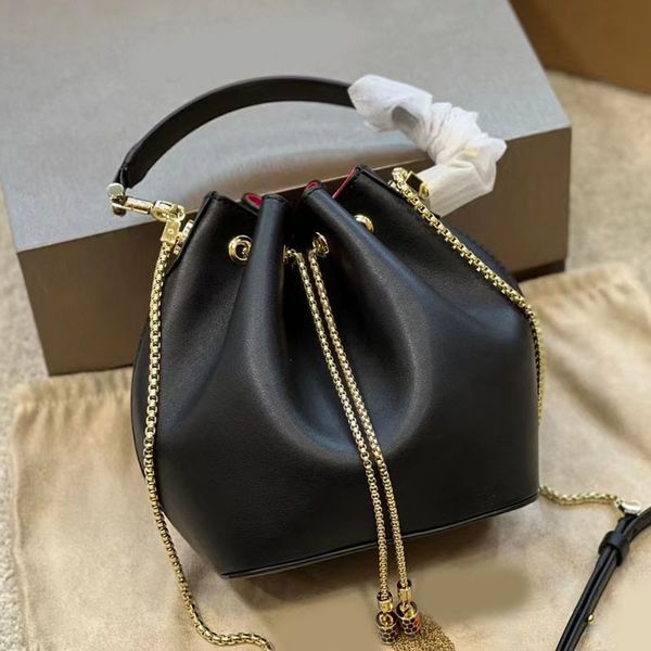 chain drawstring shoulder bags bucket handbags women leather square tote bags designer messenger designer crossbody evening purses 220902
chain drawstring shoulder bags bucket handbags women leather square tote bags designer messenger designer crossbody evening purses 220902