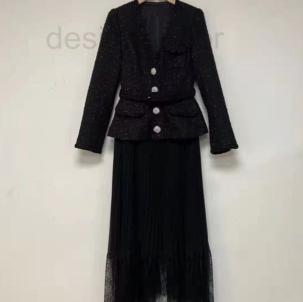 casual dresses designer french single sp2022 early spring new crimp splicing black gold waist v-neck thin temperament long dress qqdv, Black;gray
casual dresses designer french single sp2022 early spring new crimp splicing black gold waist v-neck thin temperament long dress qqdv, Black;gray