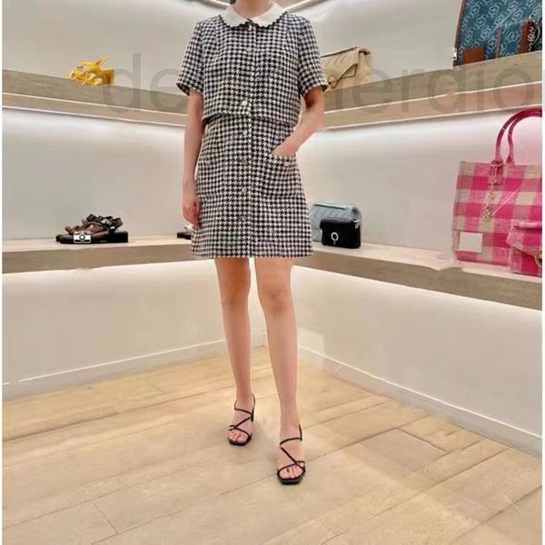 casual dresses designer fadan s's new autumn and winter 2022 fake two piece baby neck small fragrance thousand birds checkered dress sh, Black;gray
casual dresses designer fadan s's new autumn and winter 2022 fake two piece baby neck small fragrance thousand birds checkered dress sh, Black;gray