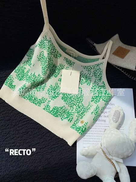 women's t-shirt designer shenzhen nanyou reco22 autumn and winter new jacquard print suspender knitted short vest with green black insi, White
women's t-shirt designer shenzhen nanyou reco22 autumn and winter new jacquard print suspender knitted short vest with green black insi, White