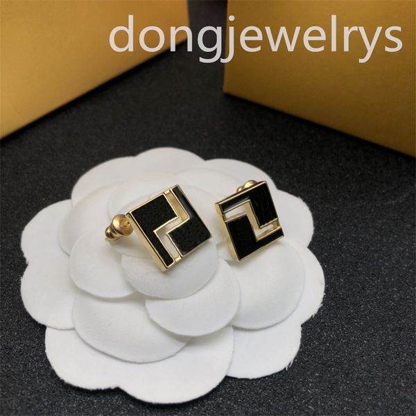 luxury letter earring dangle earrings designer jewelry black gold color cool girl cute sweet ear stud charming ladies gift dongjewelrys, Silver
luxury letter earring dangle earrings designer jewelry black gold color cool girl cute sweet ear stud charming ladies gift dongjewelrys, Silver
