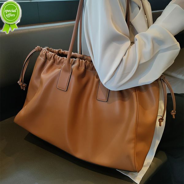 designer clutch bag evening clutches luxury handbags new drawcord armpit triumphal arch soft leather large capacity single shoulder fashion
designer clutch bag evening clutches luxury handbags new drawcord armpit triumphal arch soft leather large capacity single shoulder fashion