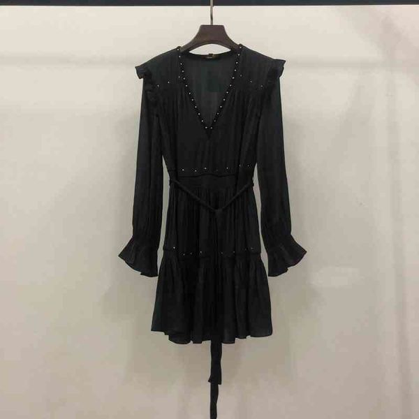 casual dresses fadan 's early autumn long sleeve v-neck large a-shaped lace up waist rivet dress, Black;gray
casual dresses fadan 's early autumn long sleeve v-neck large a-shaped lace up waist rivet dress, Black;gray
