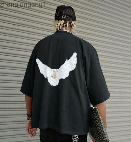 2022 designer kanyes fashion wests luxury t shirt balanciagas three party joint name peace dove printed mens and womens tshirt yzys sweater, White;black
2022 designer kanyes fashion wests luxury t shirt balanciagas three party joint name peace dove printed mens and womens tshirt yzys sweater, White;black