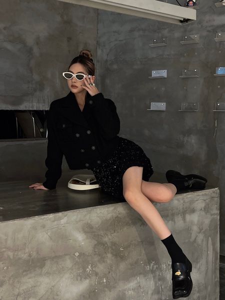 chan women's brand jacket 2022 new autumn winter western suit jacket logo designer fashion tweed coat spring casual down jacket birthda, Black;brown
chan women's brand jacket 2022 new autumn winter western suit jacket logo designer fashion tweed coat spring casual down jacket birthda, Black;brown