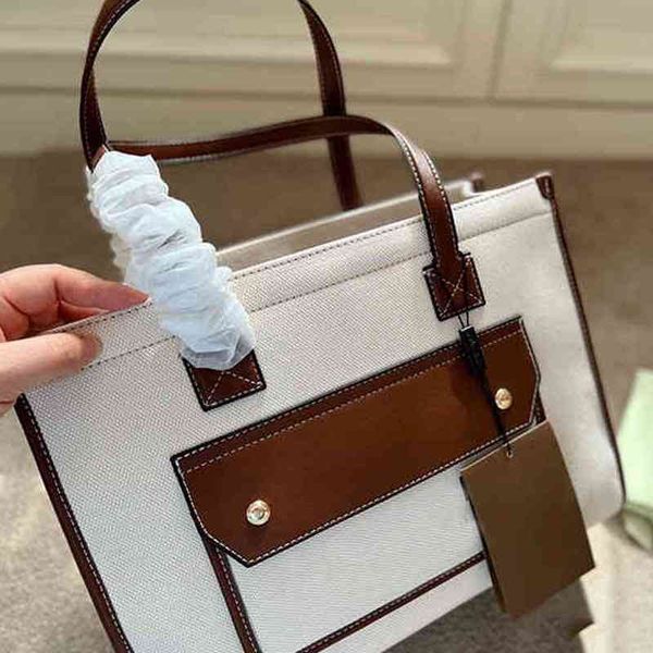 totes vintage tote bags women flap outer pocket handbag shoulder canvas and leather luxury designer brand female purses 220322
totes vintage tote bags women flap outer pocket handbag shoulder canvas and leather luxury designer brand female purses 220322