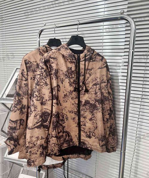 womens jacket classic natural pattern printed logo jackets fashion brand autumn and winter catwalk jacket luxury designer women clothing, Black;brown
womens jacket classic natural pattern printed logo jackets fashion brand autumn and winter catwalk jacket luxury designer women clothing, Black;brown