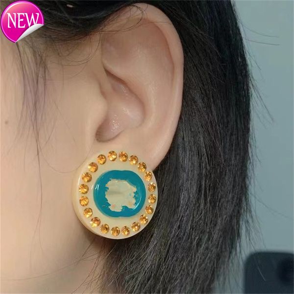 luxury brand design earrings g family letter ins candy colored earrings girl cute star with diamond round s925 silver needle, Golden;silver
luxury brand design earrings g family letter ins candy colored earrings girl cute star with diamond round s925 silver needle, Golden;silver