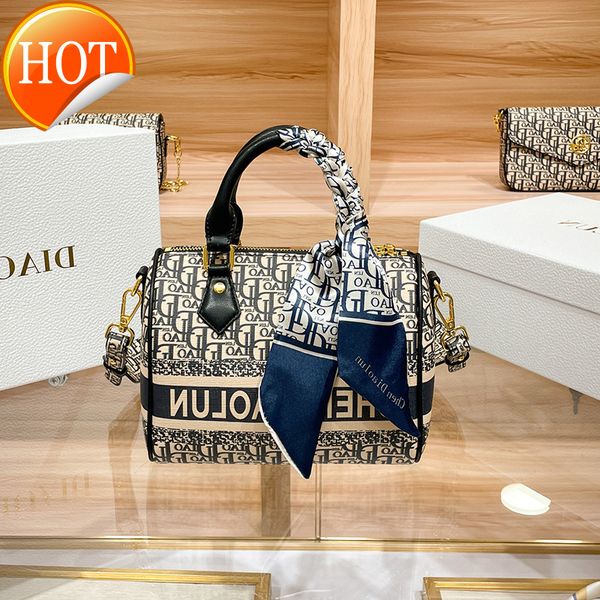 new designer handbagsdirect niche design leather d home 2022 boston pillow women's portable messenger trend luxury handbags designers
new designer handbagsdirect niche design leather d home 2022 boston pillow women's portable messenger trend luxury handbags designers