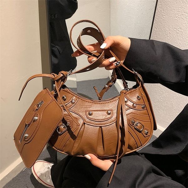 evening bags woman brand designer shoulder bags solid color luxury rivet crossbody bag fashion trend handbag texture pu leather underarm bag
evening bags woman brand designer shoulder bags solid color luxury rivet crossbody bag fashion trend handbag texture pu leather underarm bag
