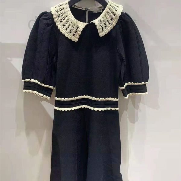casual dresses designer fadan s family 2021 autumn winter new hepburn style hollow out lace collar knitted dress 63d3, Black;gray
casual dresses designer fadan s family 2021 autumn winter new hepburn style hollow out lace collar knitted dress 63d3, Black;gray