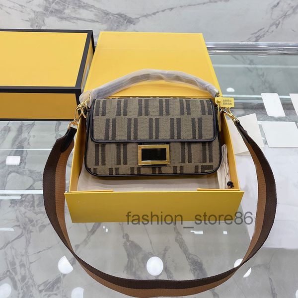 baguette bag flap messenger bags handbags women crossbody handbag single shoulder letter pack wallet highs quality printed staff package lad
baguette bag flap messenger bags handbags women crossbody handbag single shoulder letter pack wallet highs quality printed staff package lad