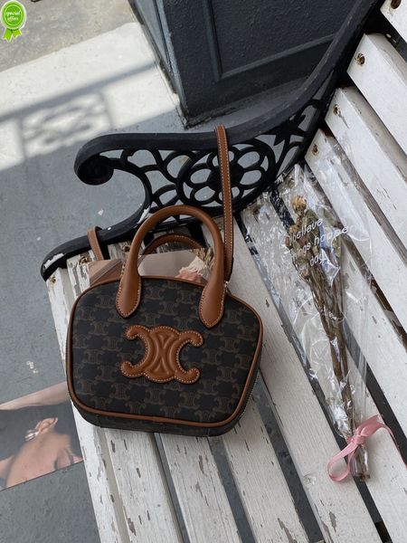 designer clutch bag evening clutches purses ladies handbags 2022 new triumphal arch leather women's single shoulder diagonal and portab
designer clutch bag evening clutches purses ladies handbags 2022 new triumphal arch leather women's single shoulder diagonal and portab