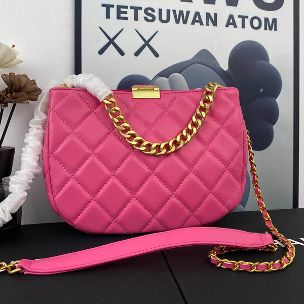 tote shoulder famous brand chain bag wallet plaid line wallet double letter solid buckle waist square stripe women luxury handbag
tote shoulder famous brand chain bag wallet plaid line wallet double letter solid buckle waist square stripe women luxury handbag