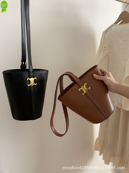 designer clutch bag evening clutches luxury handbags bucket triumphal arch 2022 new women's leather high-grade shoulder msenger
designer clutch bag evening clutches luxury handbags bucket triumphal arch 2022 new women's leather high-grade shoulder msenger
