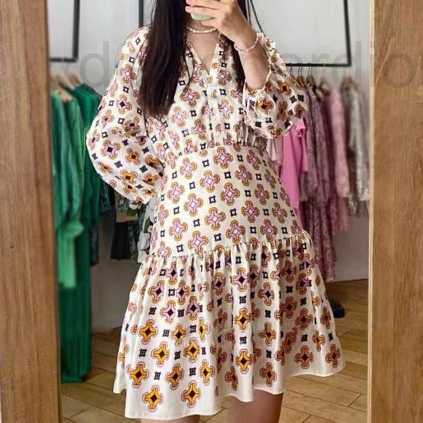 casual dresses designer fadan 's 2022 fashion is early. new autumn women's wear french printed mulberry silk pleated dress 021v, Black;gray
casual dresses designer fadan 's 2022 fashion is early. new autumn women's wear french printed mulberry silk pleated dress 021v, Black;gray