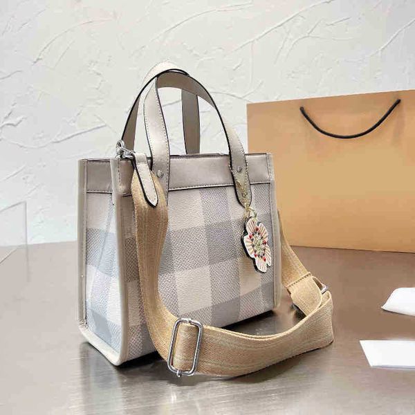 evening bags women bags tote bag designer cooc bag designer single shoulder bag stylish retro color bump large capacity
evening bags women bags tote bag designer cooc bag designer single shoulder bag stylish retro color bump large capacity