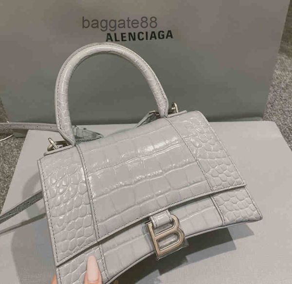 bags designer balencigass bag handbags women's same character leather star bags 2022 versatile b family vf37
bags designer balencigass bag handbags women's same character leather star bags 2022 versatile b family vf37