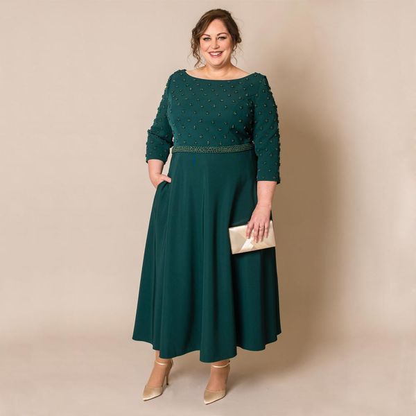 plus size mother of the bride dresses bateau neck beaded evening gowns with long sleeves ankle length satin wedding guest dress, Black;red
plus size mother of the bride dresses bateau neck beaded evening gowns with long sleeves ankle length satin wedding guest dress, Black;red