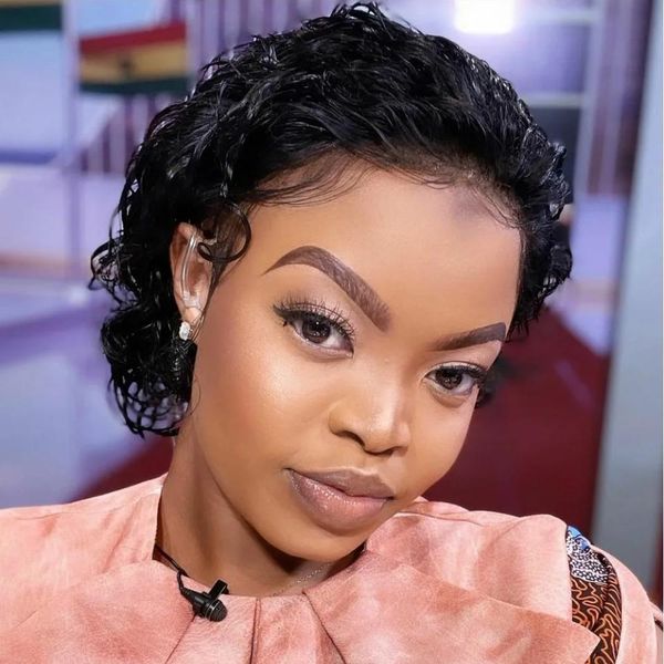 short bob curly 13x1 lace frontal wig pre plucked human hair wig for women water deep wave, Black;brown
short bob curly 13x1 lace frontal wig pre plucked human hair wig for women water deep wave, Black;brown