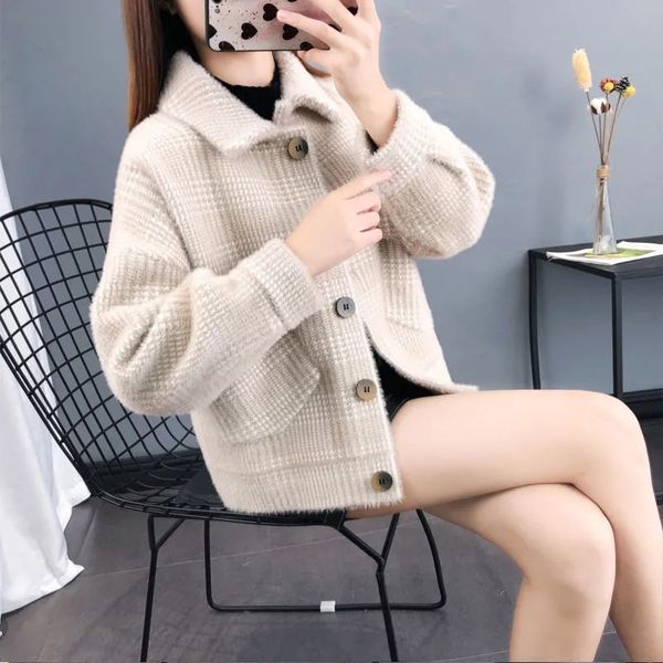 women s jackets imitate mink fleece coat women autumn check lapel loose knitted sweater cardigan outerwear femmino short 220905, Black;brown
women s jackets imitate mink fleece coat women autumn check lapel loose knitted sweater cardigan outerwear femmino short 220905, Black;brown