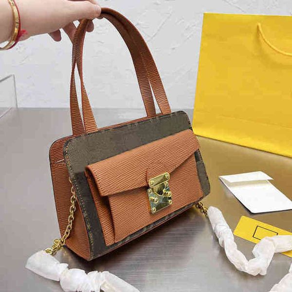 luxury saddle crossbody fends bags for womens multicolor handbag designer sling bag baguette tote shoulder purses woman 7a fashion wallet 9n
luxury saddle crossbody fends bags for womens multicolor handbag designer sling bag baguette tote shoulder purses woman 7a fashion wallet 9n
