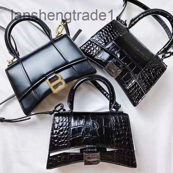 balencaig bags for women price mini cute new b family high version women's bag 4oe5
balencaig bags for women price mini cute new b family high version women's bag 4oe5