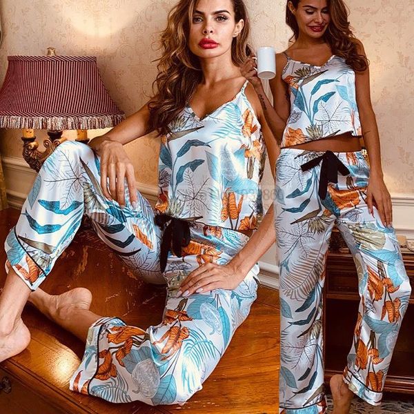 women pajamas suit elastic waist sleepwear nightgown satin print flower home, Black;red
women pajamas suit elastic waist sleepwear nightgown satin print flower home, Black;red