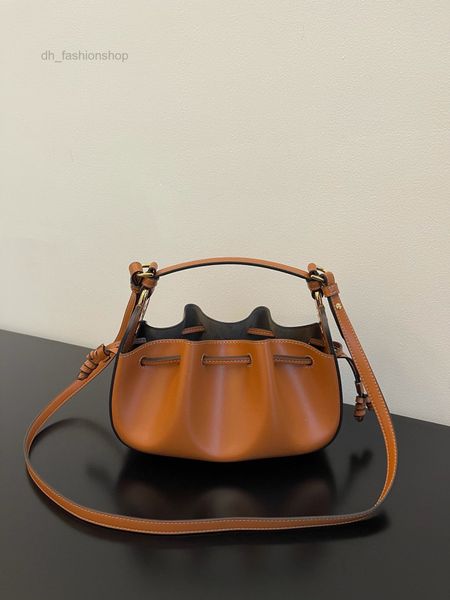 tote bags autumn crossbody shopping bag designer purses and handbags lady luxury famous brands shoulder bag for women
tote bags autumn crossbody shopping bag designer purses and handbags lady luxury famous brands shoulder bag for women