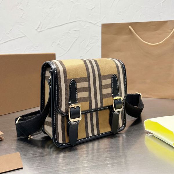 canvas messenger crossbody bag classic stripe shoulder bags square flap women handbags purse floral print leather hemming adjustable strap m
canvas messenger crossbody bag classic stripe shoulder bags square flap women handbags purse floral print leather hemming adjustable strap m