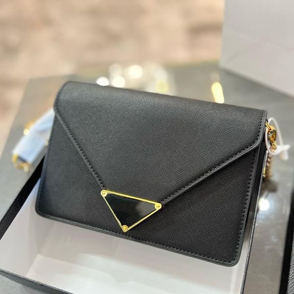 2022 designer organ bag women cross body shoulder bags cross cowhide glod chain fashion flap with classic triangle letter
2022 designer organ bag women cross body shoulder bags cross cowhide glod chain fashion flap with classic triangle letter