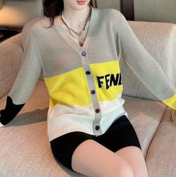 women's clothing autumn/winter sweaters women madam hoodie knit sweater round collar cashmere women knitwear long sleeve cardigan, White;black
women's clothing autumn/winter sweaters women madam hoodie knit sweater round collar cashmere women knitwear long sleeve cardigan, White;black