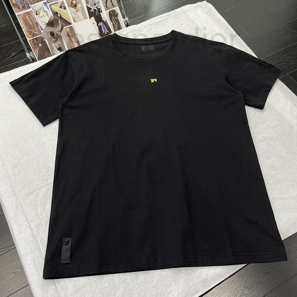 women's t-shirt designer genuine fd family chest gold letters embroidery black short sleeve t-shirt high-level versatile simple men, White
women's t-shirt designer genuine fd family chest gold letters embroidery black short sleeve t-shirt high-level versatile simple men, White