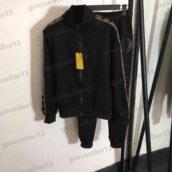 designer women tracksuits classic pattern two piece sets striped letter ribbon panel stand collar jacket and sweatpants jogging suit size s-, Gray
designer women tracksuits classic pattern two piece sets striped letter ribbon panel stand collar jacket and sweatpants jogging suit size s-, Gray