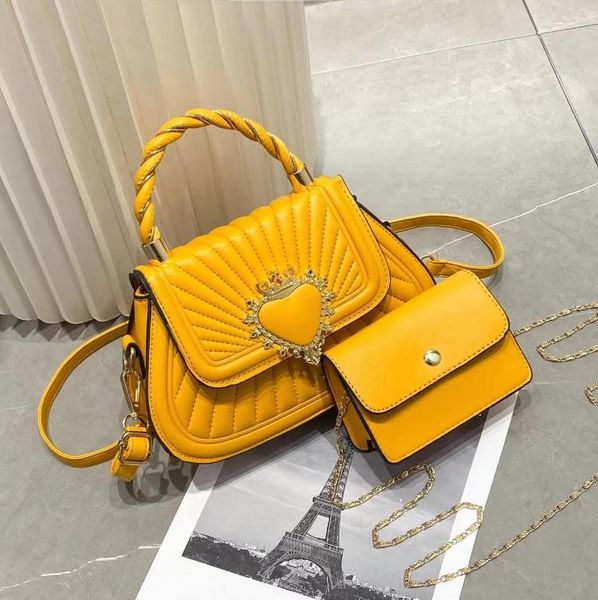 women's fashion high-end indentation saddle bag texture niche one-shoulder messenger bags
women's fashion high-end indentation saddle bag texture niche one-shoulder messenger bags