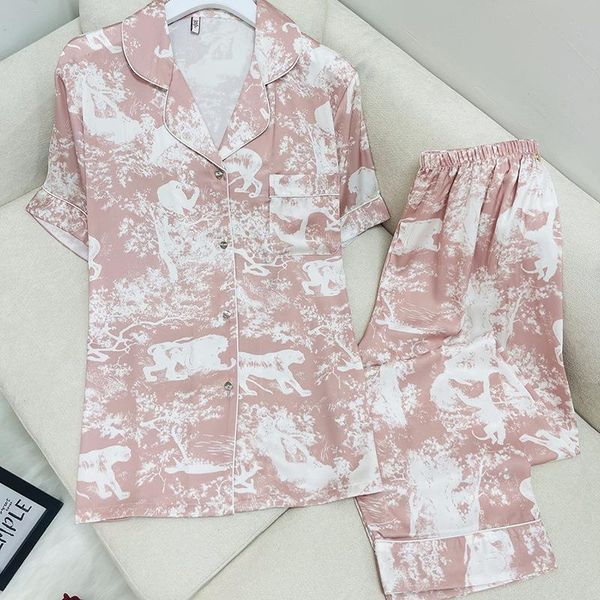 chinese style print sleepwear nightwear spring summer female pajamas set rayon, Black;red
chinese style print sleepwear nightwear spring summer female pajamas set rayon, Black;red