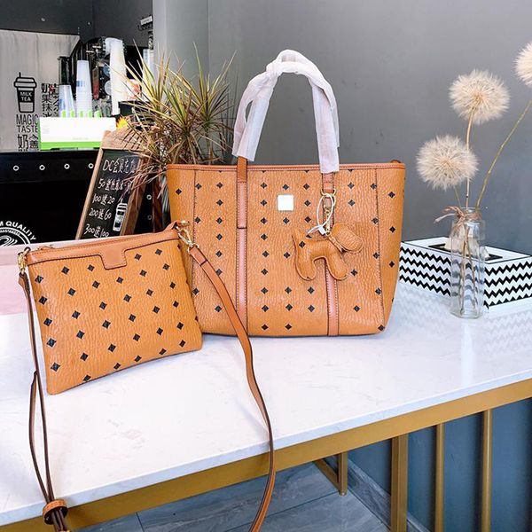5a tote luggage bag luxury brand ladies clutch design shoulder bag brown original floral wallet classic fashion bags
5a tote luggage bag luxury brand ladies clutch design shoulder bag brown original floral wallet classic fashion bags