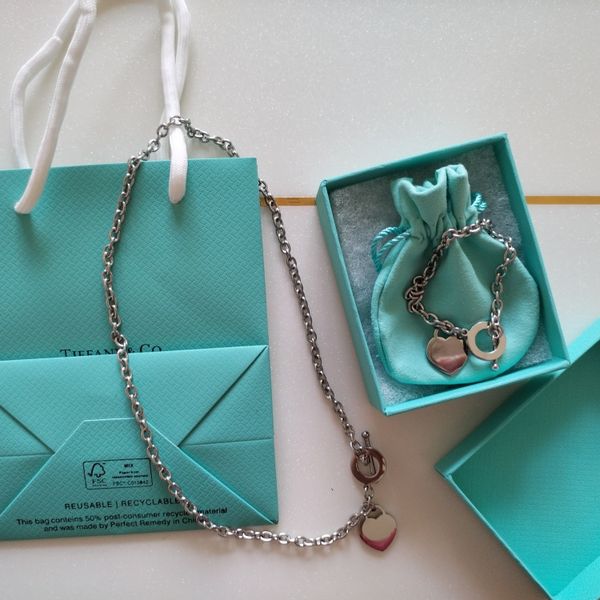 luxury fashion designer love pendant necklace bracelet charm fashion men and women heart necklace jewelry necklace peach heart 2 in 1, Silver
luxury fashion designer love pendant necklace bracelet charm fashion men and women heart necklace jewelry necklace peach heart 2 in 1, Silver
