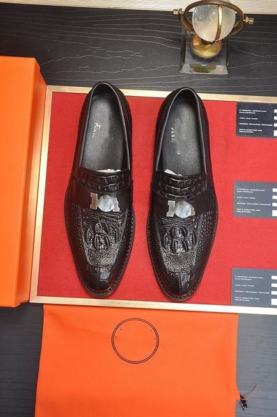 19model new designer vintage italian men shoes slip-on casual business formal luxury dress loafers office wedding oxfords, Black
19model new designer vintage italian men shoes slip-on casual business formal luxury dress loafers office wedding oxfords, Black