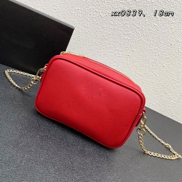 designer shoulder bag women crossbody fashion handbag wallet luxury leather phone bagnoble elegant light beautiful very good workmanship cam
designer shoulder bag women crossbody fashion handbag wallet luxury leather phone bagnoble elegant light beautiful very good workmanship cam