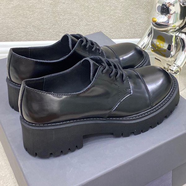 popular boots short boots shoes classic open edge mysterious black and cool feeling are favored by countless internet celebrities famous des
popular boots short boots shoes classic open edge mysterious black and cool feeling are favored by countless internet celebrities famous des