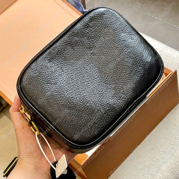 embossed flower crosssbody black shoulder bags cross body zipper coin purse business wallets leather classsic letter handbag fashion vintage
embossed flower crosssbody black shoulder bags cross body zipper coin purse business wallets leather classsic letter handbag fashion vintage