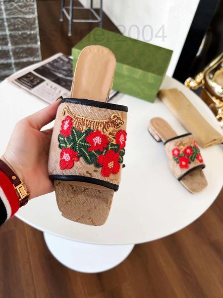 slippers designer designer luxury slides womens correct flower printing leather ladies flip flops black white red with box dust bag fashion
slippers designer designer luxury slides womens correct flower printing leather ladies flip flops black white red with box dust bag fashion