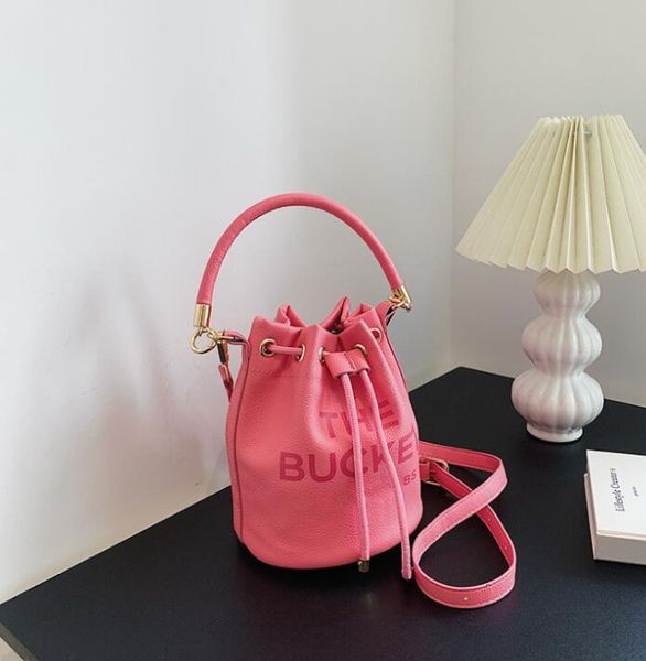 luxury lovely designer women's bags rich barrels real classic cannes modeling crossbody bucket bag
luxury lovely designer women's bags rich barrels real classic cannes modeling crossbody bucket bag