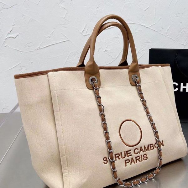 luxury classic women's handbags evening bags ch brand canvas embroidered women beach bag fashion designer large female backpack small m, Black;red
luxury classic women's handbags evening bags ch brand canvas embroidered women beach bag fashion designer large female backpack small m, Black;red