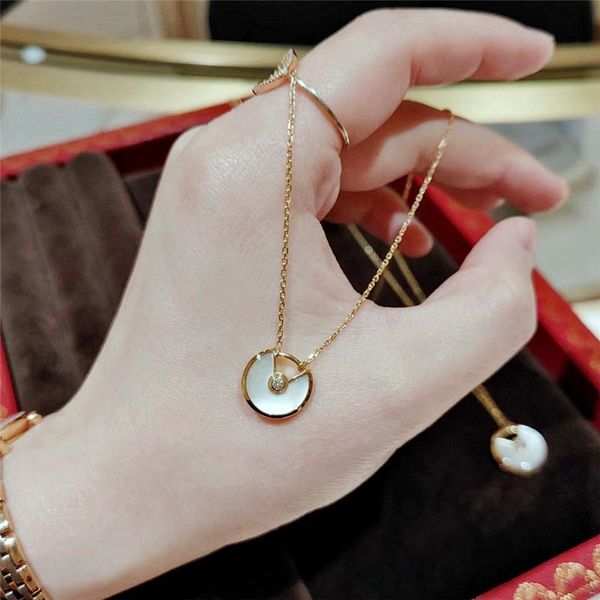 pendent designer amulet charms pendant necklace for women girls ladies 316l titanium steel wedding love jewelry collares collier 18k gold pl, Silver
pendent designer amulet charms pendant necklace for women girls ladies 316l titanium steel wedding love jewelry collares collier 18k gold pl, Silver
