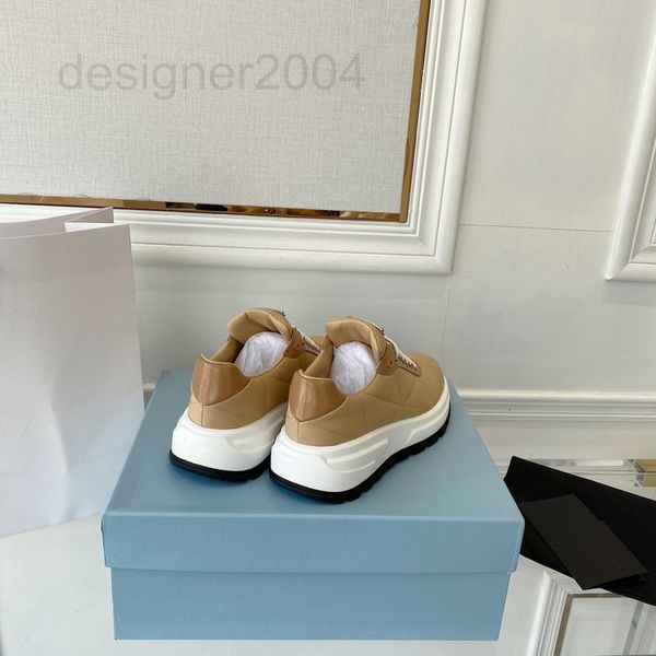 boots designer italy sneakers casual shoes white blue triple black royal brown green olive silver pink luxury men trainers women desig 0427
boots designer italy sneakers casual shoes white blue triple black royal brown green olive silver pink luxury men trainers women desig 0427