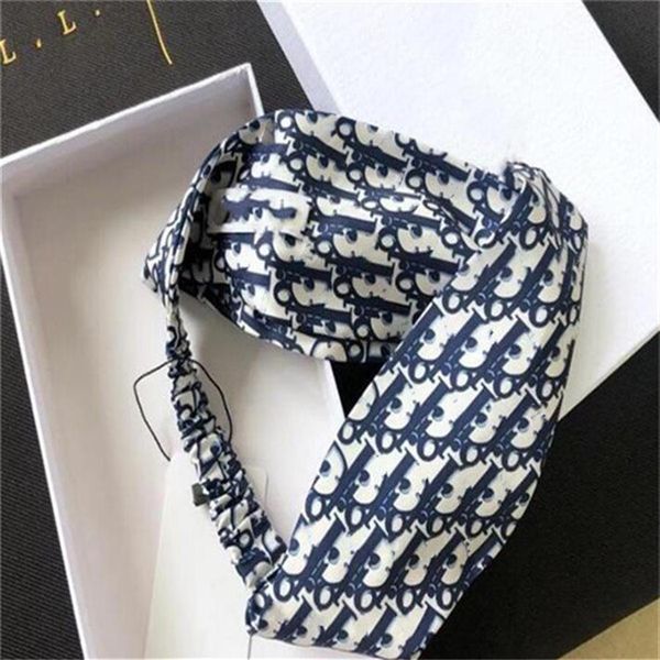 fashion blue letter headbands 100% real silk for women turban ladies noble head accessories242q, Silver
fashion blue letter headbands 100% real silk for women turban ladies noble head accessories242q, Silver